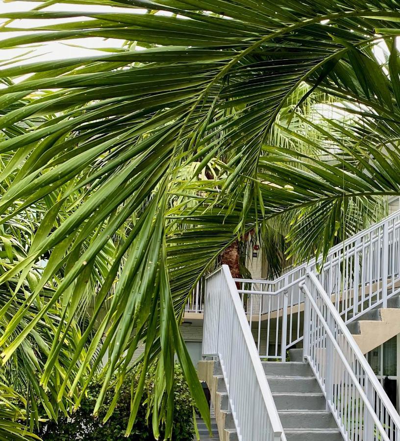 Bh Club By The Guild Apartment Bay Harbor Islands Exterior photo